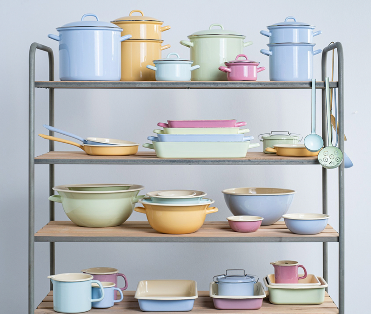RIESS PASTEL Casserole chrome rim 14